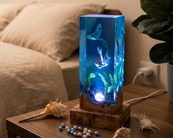 Handgefertigte Meerjungfrau-Harz-Lampe, Meerjungfrau-inspirierte Harz-Kunst-Lampe, Geschenk für Meerjungfrau-Liebhaber, Fantasy-Meerjungfrau-Geschenk, Harz-Kunst-Lampe