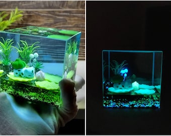 Forest Resin Diorama, Miniature Forest Resin Cube, Handmade Glowing resin art, resin paperweight, Gift for nature lover