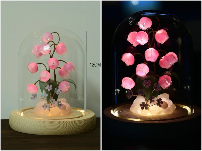 Lampada a forma di fiore in resina, lampada magica a forma di fiore dorato fatta a mano, fiore di Sundelions, lampada floreale in resina, regalo di compleanno, regalo per gli amanti delle fiabe pink lily of valley