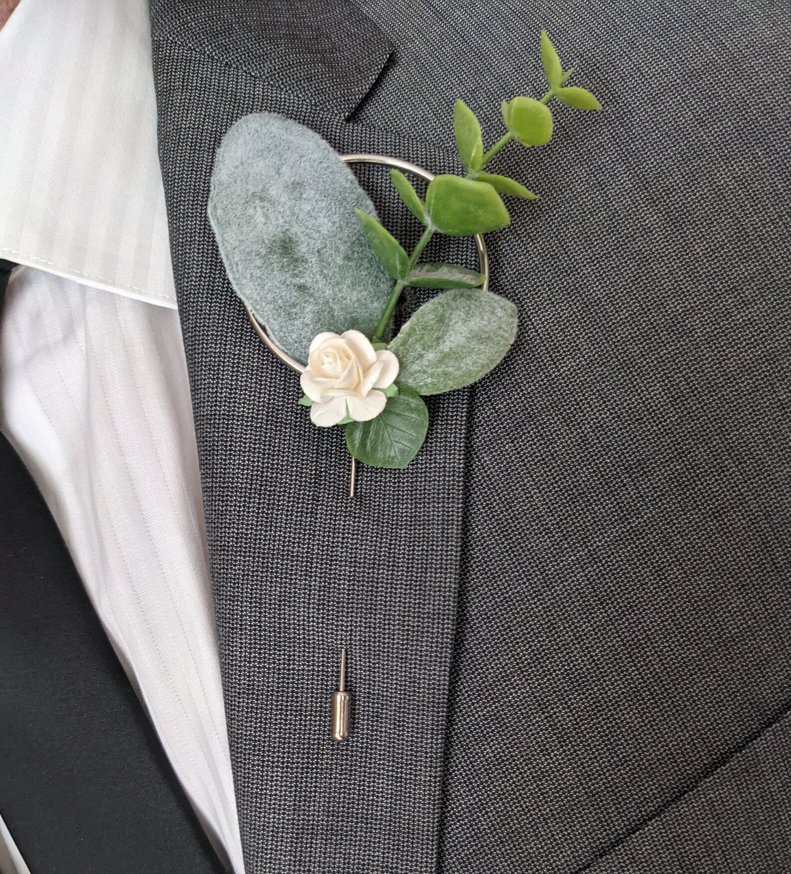 Groomsmen Hoop Boutonniere Greenery Buttonhole With Ivory - Etsy
