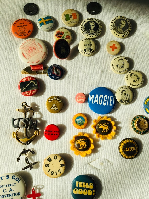 Antique badges and pins - image 3