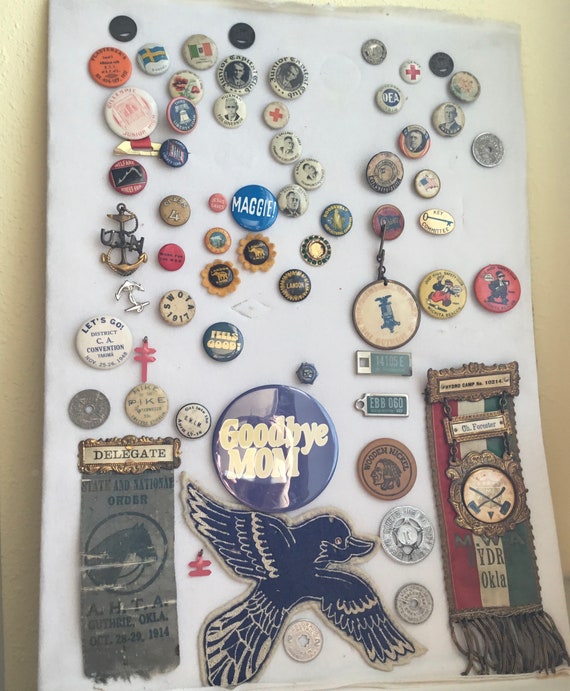 Antique badges and pins - image 2