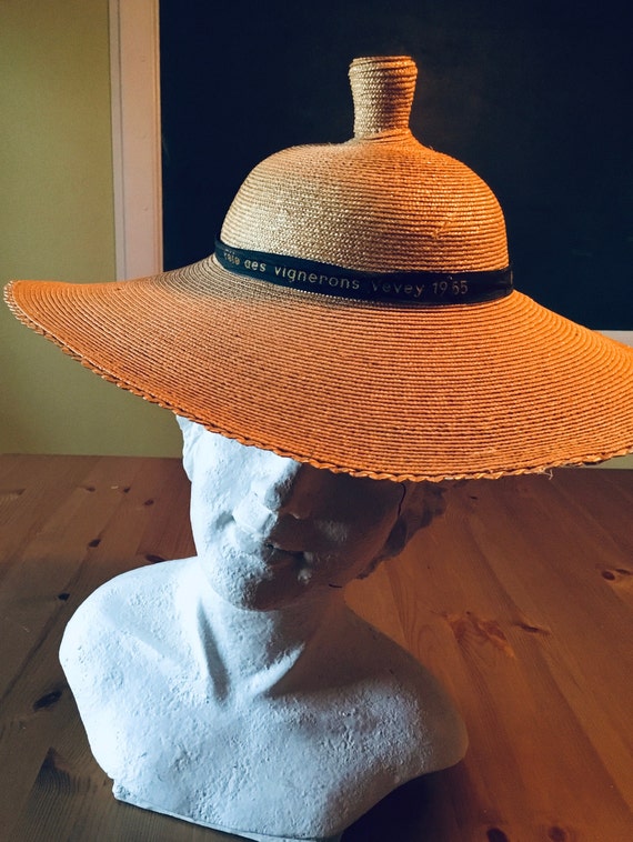 Vintage French straw hat - image 1