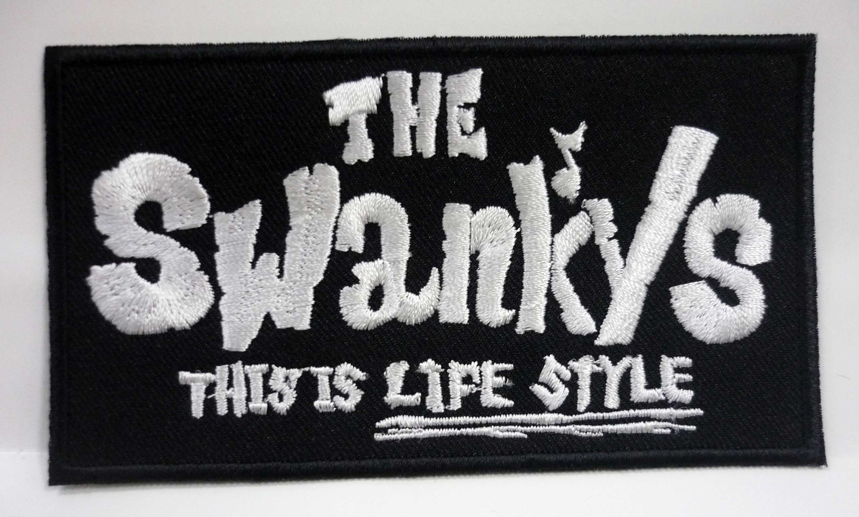 シルクポスター スワンキーズ SWANKYS CONFUSE GAI GISM il_fullxfull.2085382294_ef9q.jpg
