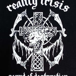 REALITY CRISIS - Patch dans le dos : des punks japonais faisant preuve de contraste révèlent une attitude contrastée