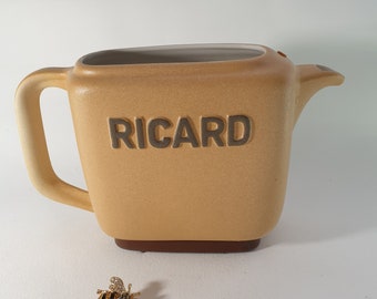 Carafe publicitaire en céramique pour Ricard Anisette des Ateliers de  céramique Ricard France - Début de Série