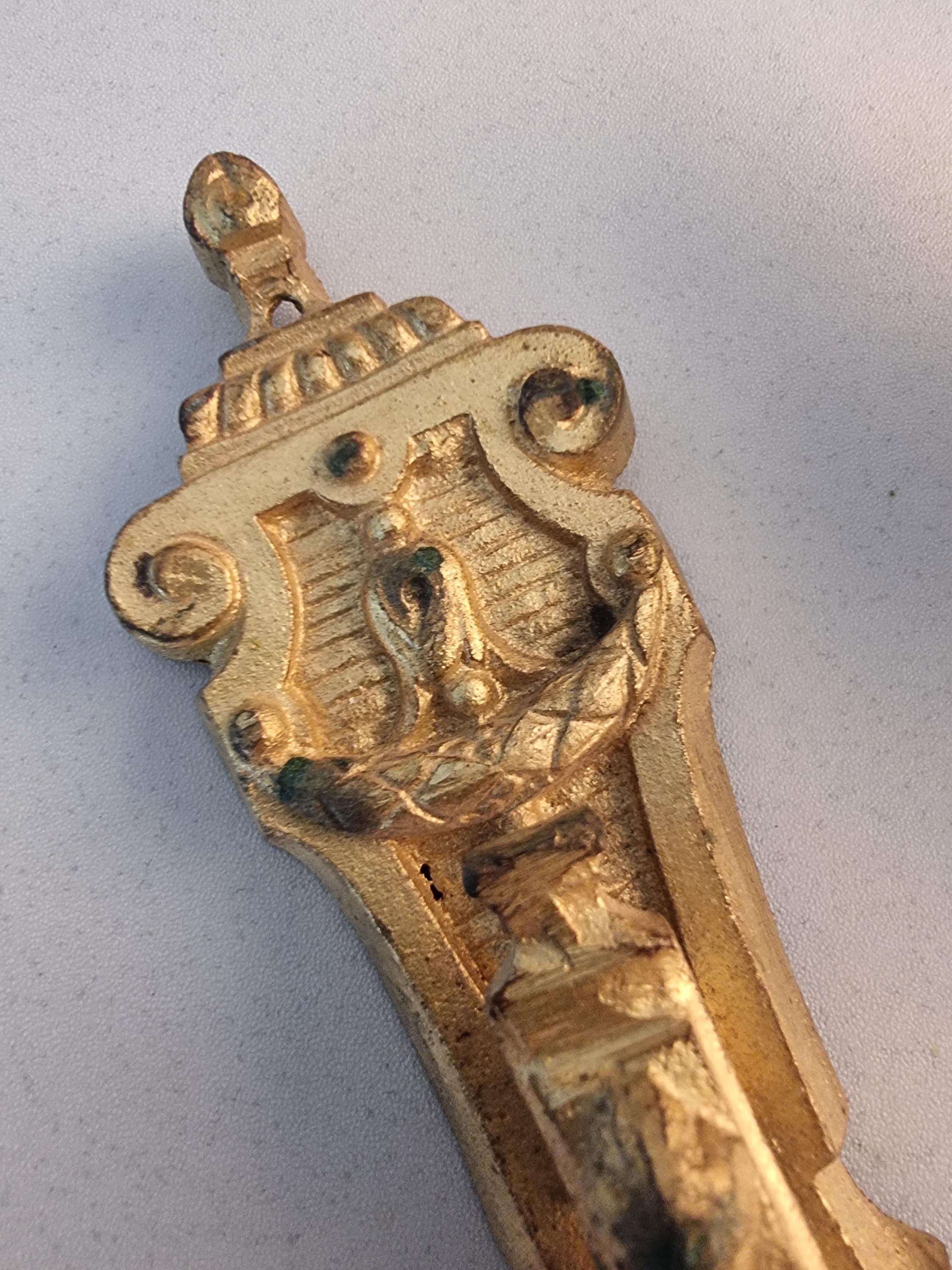 PAIRE D' ANCIENNES EMBRASEs DE RIDEAU EN BRONZE - 20° EUR 78,00