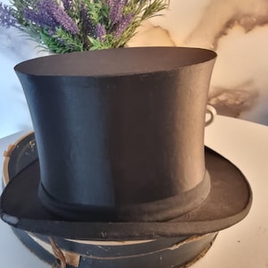 Vintage French Black Top Hat with Box, Antique Top Hat, Collapsible Top Hat, SteamPunk, Clockwork Orange, Black Top Hat