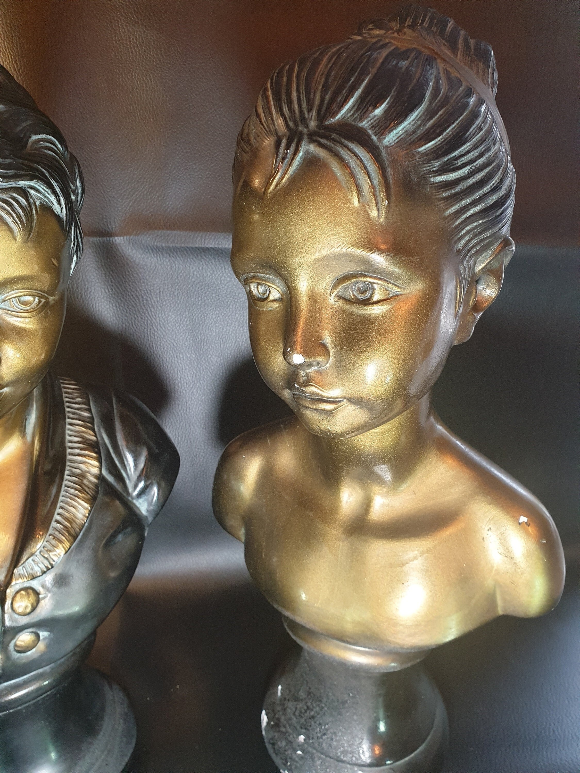 Vintage Français Statue de Jeune Fille, en Plâtre, Chippy Shabby Décoratif, Art Déco