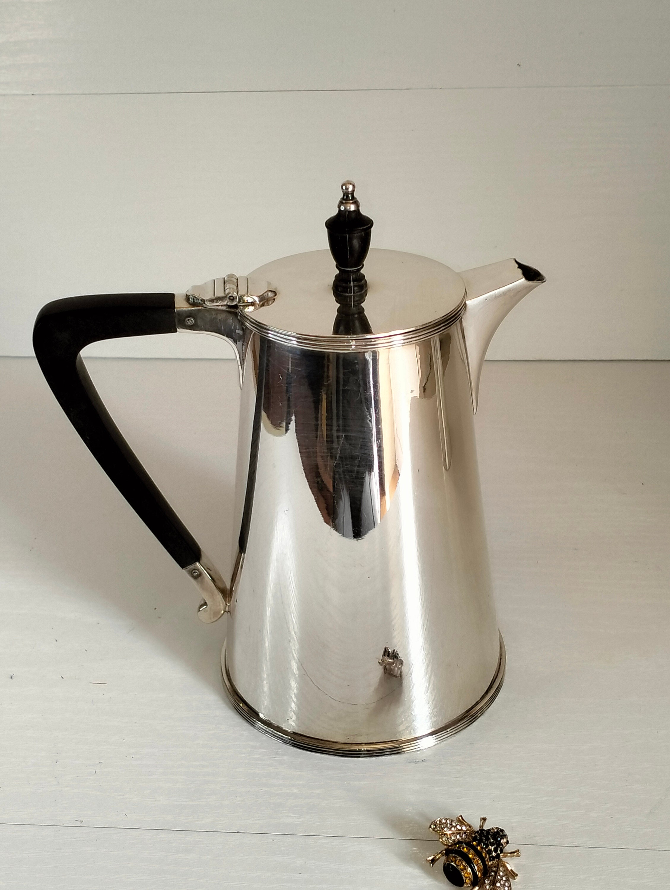 Cafetières et moulins à café de collection en argent