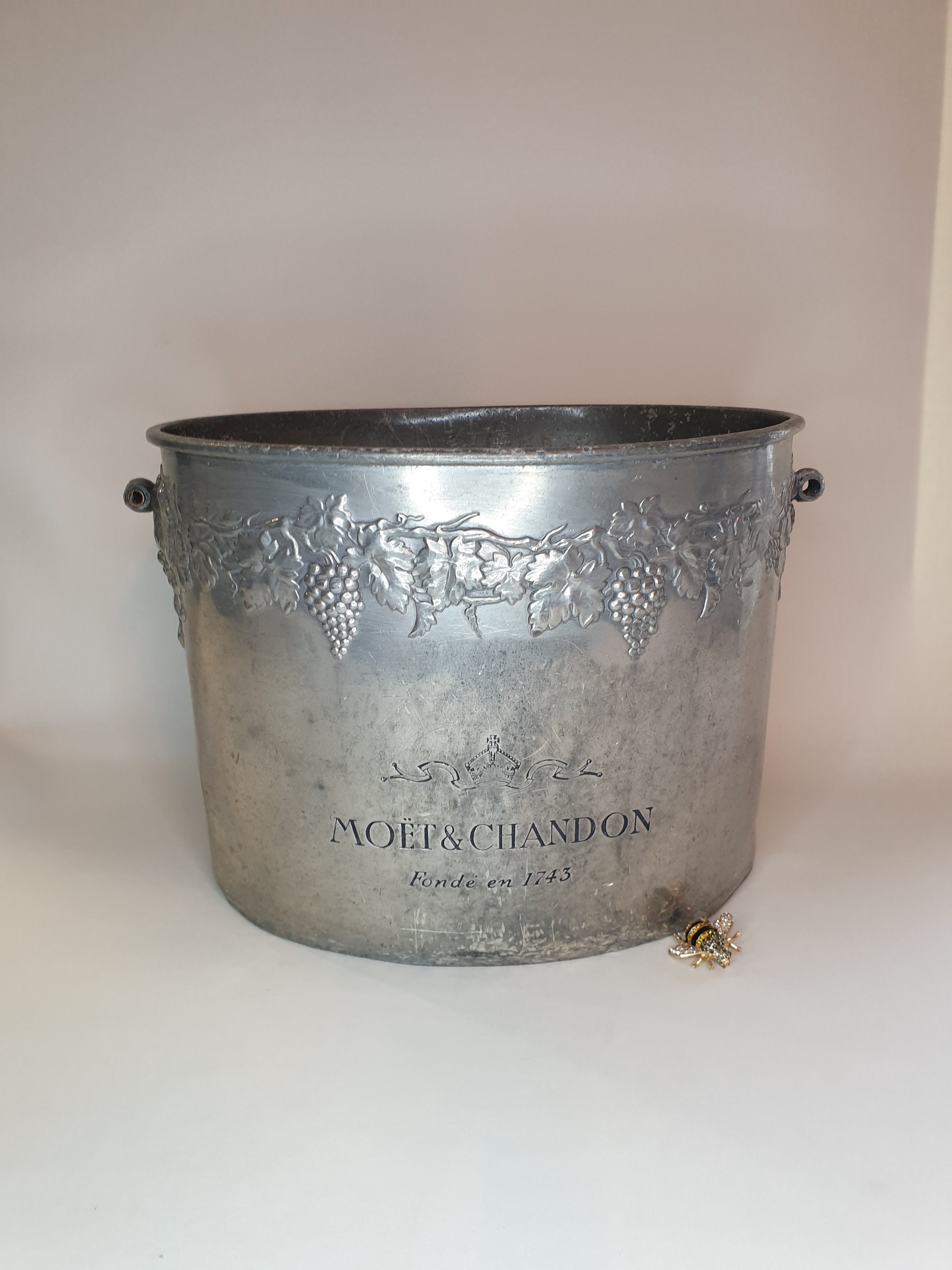 Seau à Glace Champagne Vintage, Moet Chandon, Fantastique Seau en Étain Moël Chandon Grand Glace