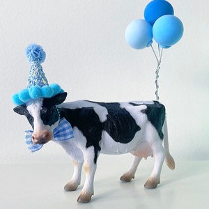 Cow Cake Topper / Farm Animals / Cake Topper / Children’s Party / Kids Party / Cake Decorations/ Farm Animal Topper