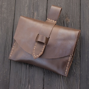 Sac ceinture en cuir médiéval, sac de ceinture de reconstruction, petit sac médiéval, pochette en cuir médiévale, sac ceinture à cordon, sac en cuir naturel