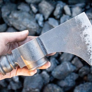 Cabeça de machado tomahawk forjada à mão, machado de aço carbono para atividades ao ar livre, presente para o marido imagem 15
