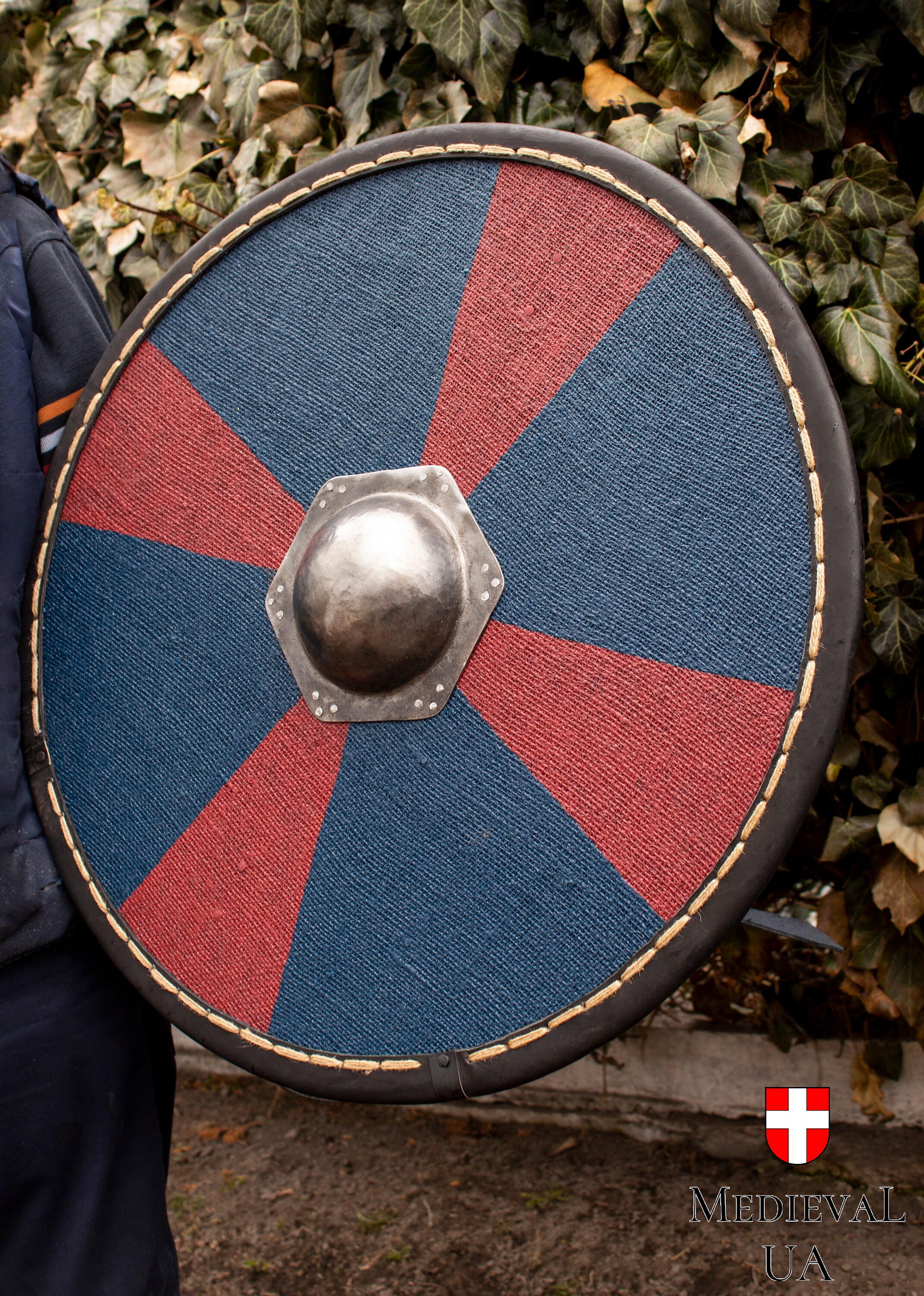 Round Vikings Shield or Medieval shield with shield boss | Etsy