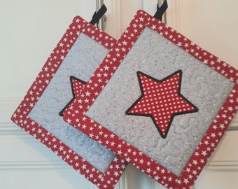 Quilted Star Potholders Set: Handmade Farmhouse Decor