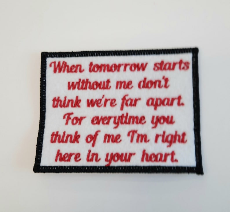 Gestickter Memory Bär Aufnäher: Erinnerungsgeschenk, individuelle Farben Bild 5