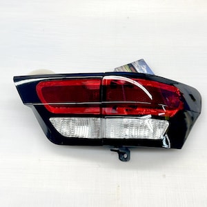 Crux Motorsports Tail Light Kit for 2011 – 2013 Jeep Grand Cherokee