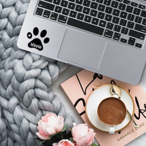 Pet Name Decal Sticker, Personalized Paw Decal, Paw Print Sticker, Dog Mom Sticker, Car Window Decal