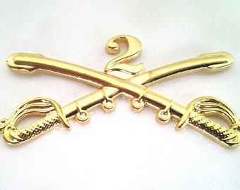 2nd CAVALRY SWORDS SABERS MILITARY HAT PIN 2nd CAVALRY REGIMENT BADGE