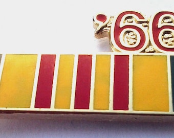 14796 Licensed by HMC Honors 1968 Vietnam Ribbon Pin 7/8 inch