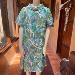 60s/70s Psychedelic Paisley House Dress, Large
