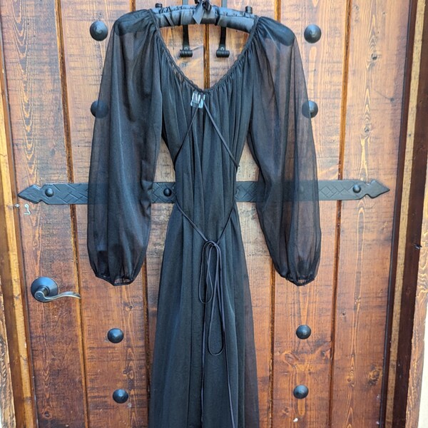 70s/80s Fredericks of Hollywood Nylon Peignoir Robe