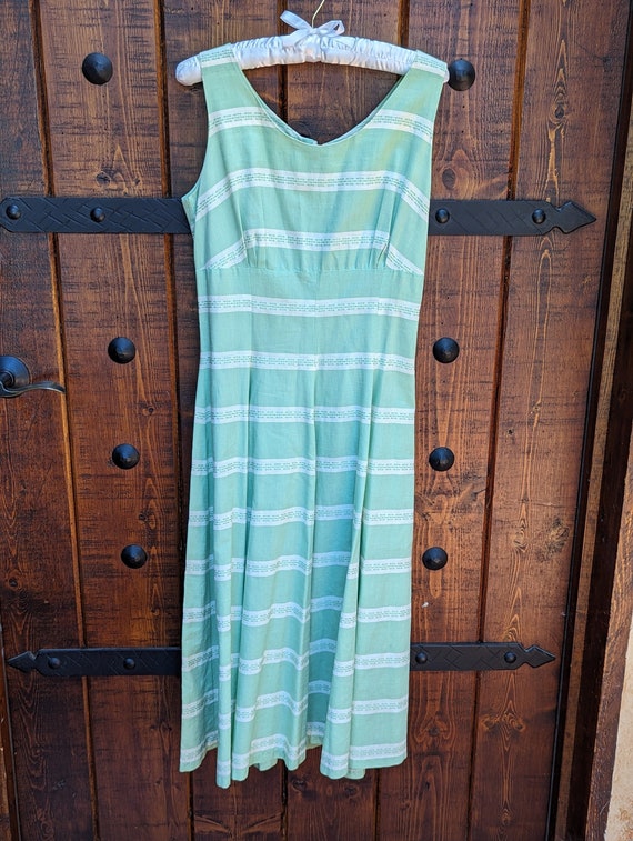 Vintage 1950's Light Green Dress - image 1