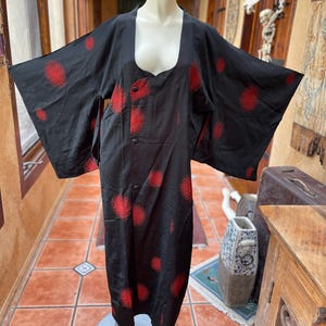 Vintage Black Kimono with Red Bursts **AS-IS**