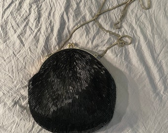 Bolso de noche negro con pedrería La Regale