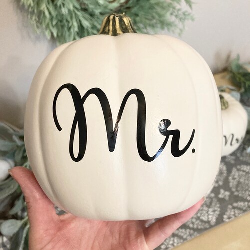 Fall Wedding Decor, Wedding Pumpkin Bundle, Mr and Mrs Personalized Pumpkins, Monogram shops Wedding Decor, Centerpiece, Gift Table Decor, Pumpkin