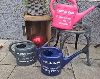 Gießkanne Garten Geschenk Rente Dekoration, Gartendeko, 5 L, Spruch Mitbringsel Abschiedsgeschenk Kollegen