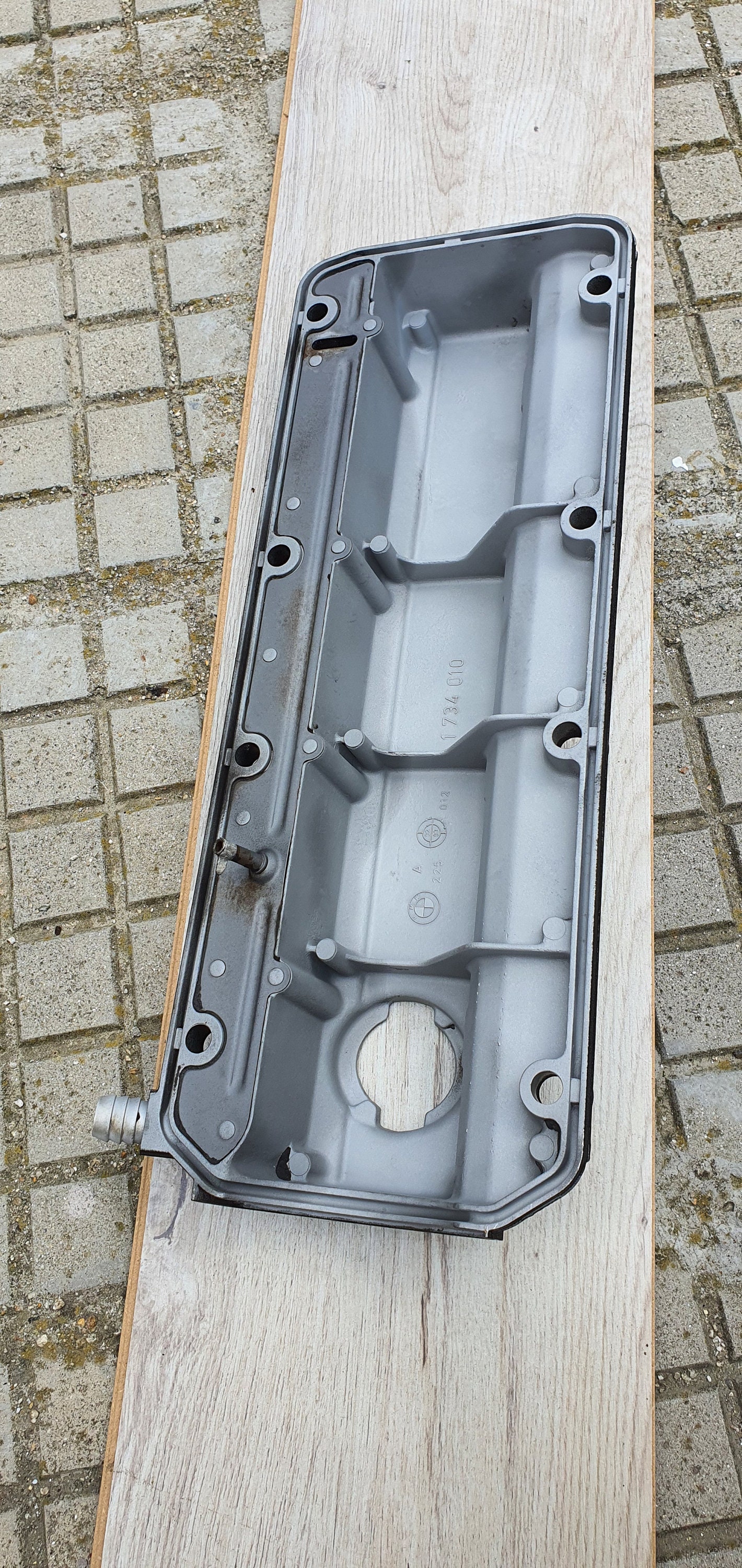 BMW e30 e34 e36 ALPINA Kleppendeksel m40 motor