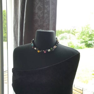 HARLEKIN necklace with great luminous pearls, lava stone, silver-coloured beads and glass beads from DRAHTORIA image 4