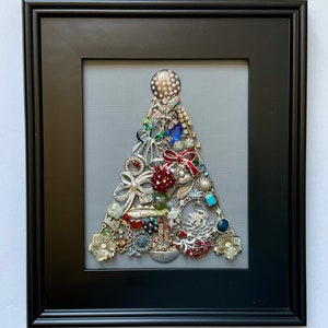 Splendid Vintage Silver Jewelry Christmas Tree Decoration 13”x15”1.50” Black Wood Frame.