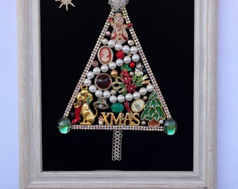 Dog Lover Vintage Jewelry Christmas Tree Table Decoration  10”x12”1” Distressed White Frame.