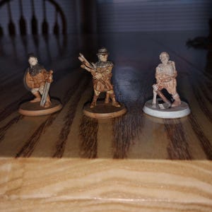 I will 3d print 3d print miniatures and all things 3d printing at a high quality
