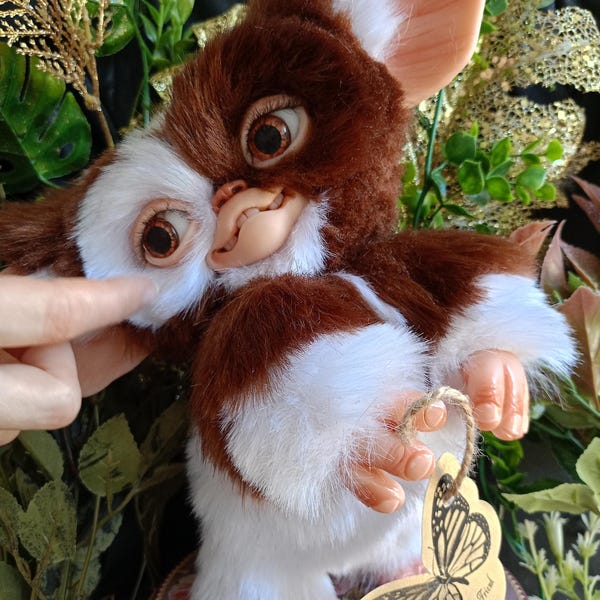 Art toy inspired by mogwai Gizmo from "Gremlins"