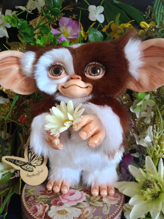 Art Toy Inspired by Mogwai Gizmo From 