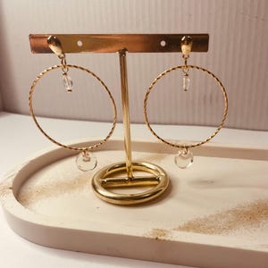 Boucles d&#39;oreilles en résine et fleurs séchées Collection ALEXANDRA