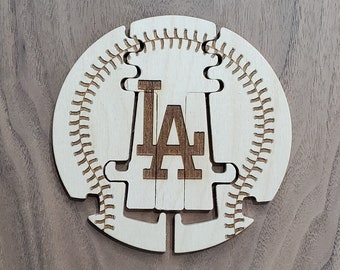 LA Dodgers/Folding/Laser Engraved/Wooden/Phone Stand
