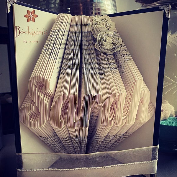 CUSTOM NAME/WORD Folded Book Art - Anniversary, Wedding, Birthday, Christmas, Valentine’s Gift