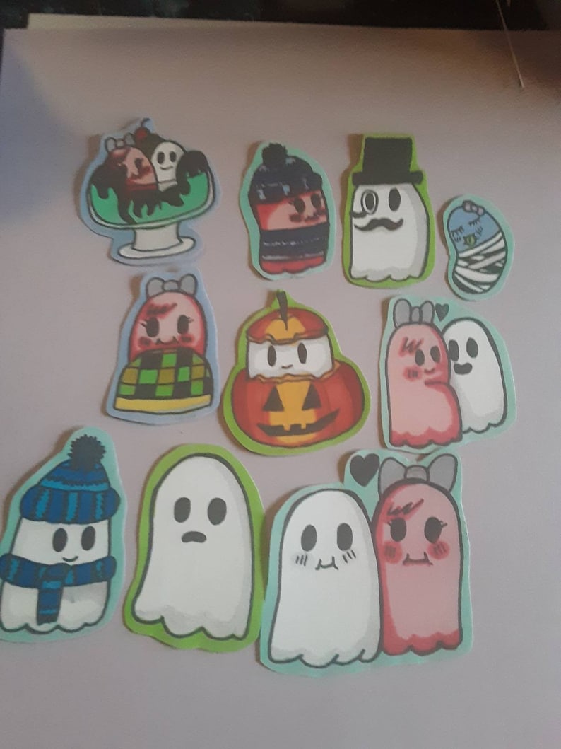 Ghost couple sticker set.