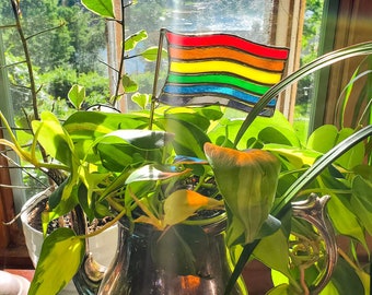 LGBT Garden Decor, Pride Gift, LGBT Decor Flag, Glass Garden Decor, Gift For Plant Lover, Garden Stakes, House Plant Decoration, Pride Art