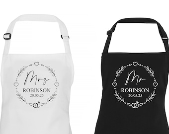 Personalised Custom Wedding Day Apron, Mr & Mrs Heart Wreath, Wedding ring apron, Wedding Bib, Ideal Gift Bride and Groom, Husband/Wife