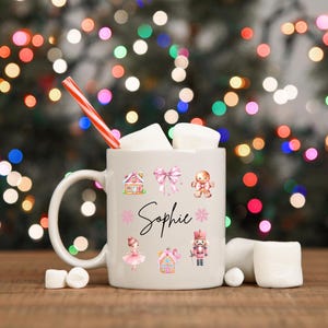 Personalised Children&#39;s Christmas Name Mug, 11oz Xmas Christmas Mug/Cup, Ideal gift, Christmas Eve Box, 2 different designs