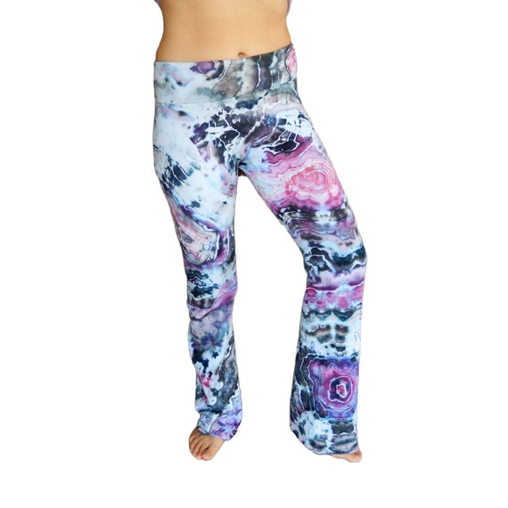 Tie Dye Flare Yoga Pants Size XL High Waist, Stretchy, Form-fitting, Flared  Ankle, Hand-dyed, Yoga/dance/pilates/workout/exercise Pants 