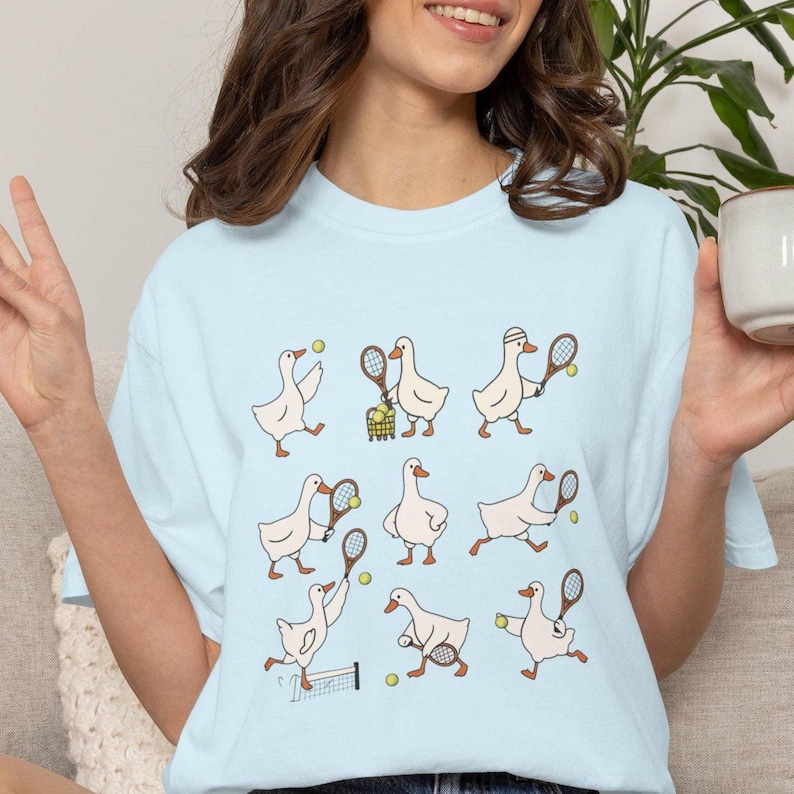 Cute Goose Tennis Shirt Comfort Colors, Funny Tennis Player Tee, Funny Goose Coach Gift, Womens Tennis Team Shirt, Sports Mom Graphic Tee
