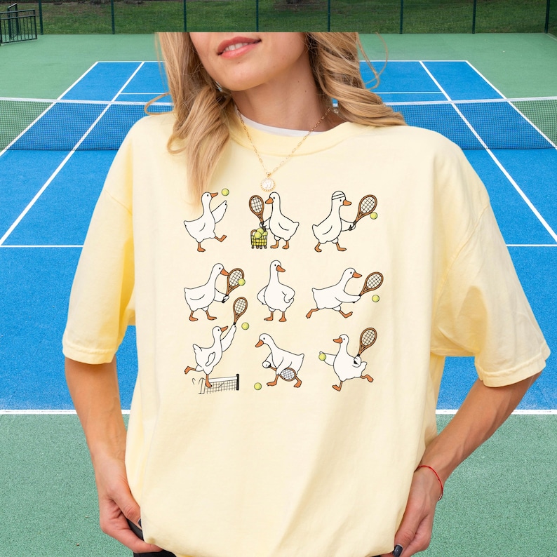 Cute Goose Tennis Shirt Comfort Colors, Funny Tennis Player Tee, Funny Goose Coach Gift, Womens Tennis Team Shirt, Sports Mom Graphic Tee