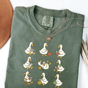 Cute Goose Crocheting Shirt, Funny Yarn Lover Tee, Crochet Gift for Women, Animal Crochet Shirt, Goose Yarn Craft Graphic T Shirt